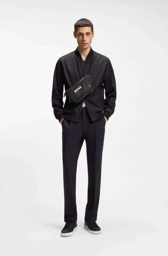 Structured belt bag with contrast logo Structured belt bag with contrast logo