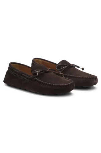 Suede moccasins with whipstitching