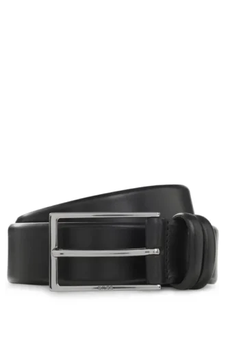 Tanned-leather belt with pin buckle