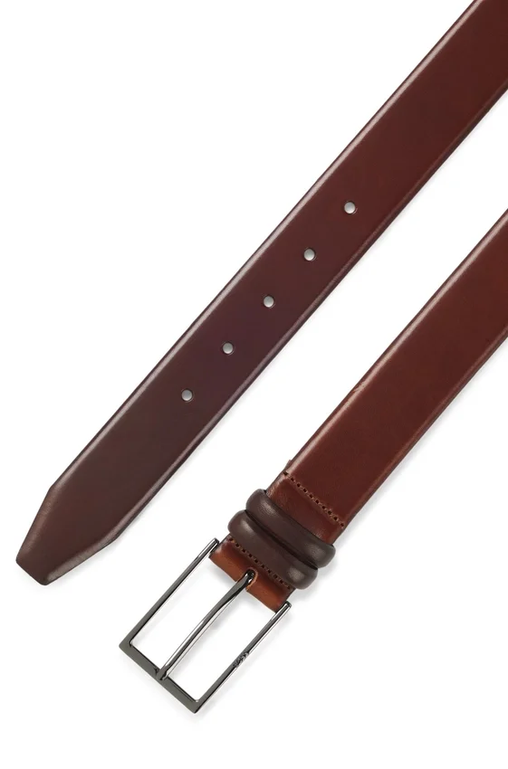 Tanned-leather belt with pin buckle Tanned-leather belt with pin buckle