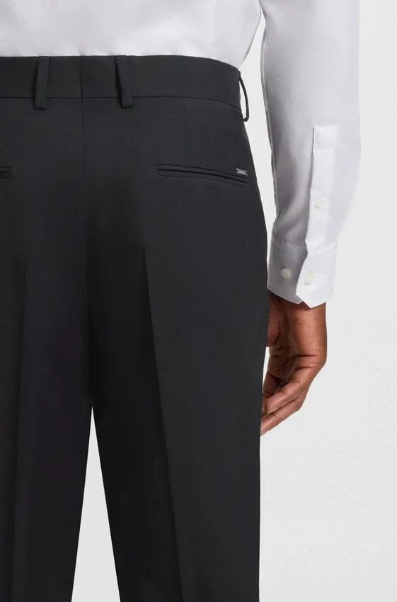Thermo-regulating slim-fit trousers in virgin wool Thermo-regulating slim-fit trousers in virgin wool