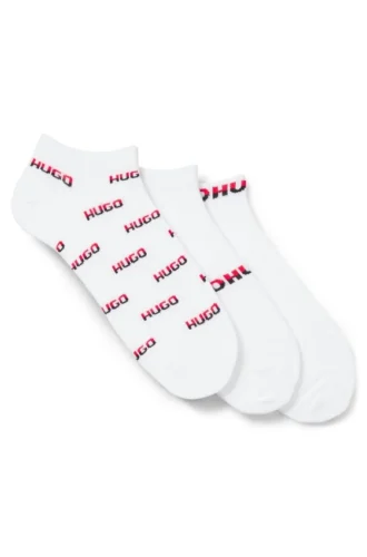 Three-pack of ankle-length socks with two-tone logos