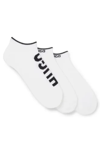 Three-pack of ankle socks with logos