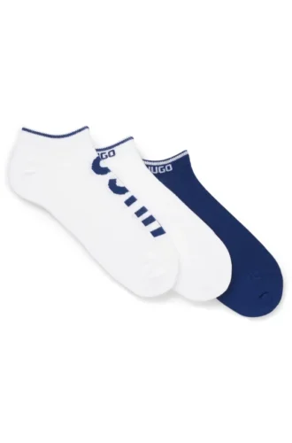 Three-pack of ankle socks with logos