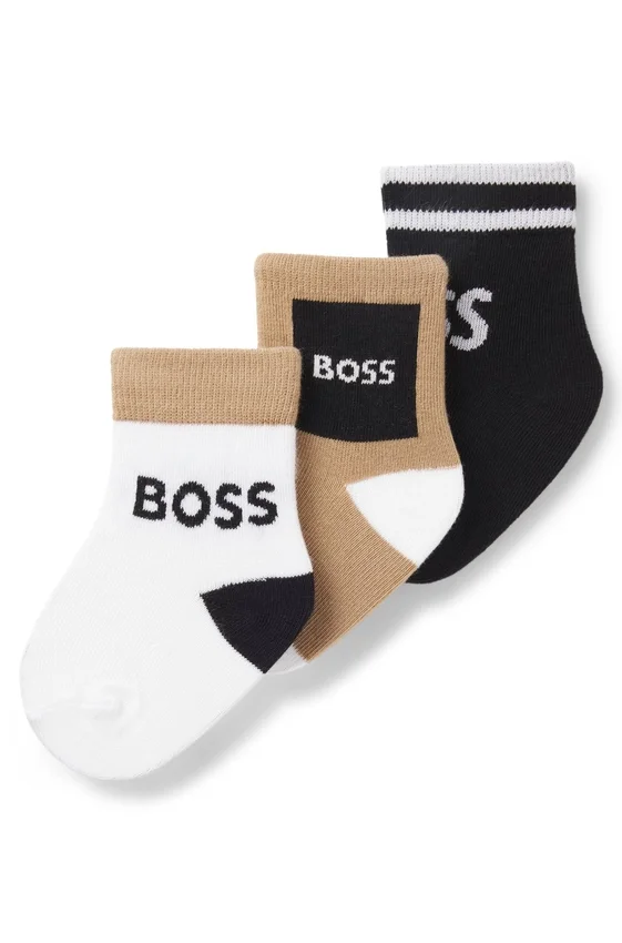 Three-pack of kids’ socks in a cotton blend Three-pack of kids’ socks in a cotton blend