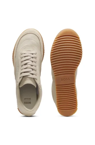 Trainers in suede and leather