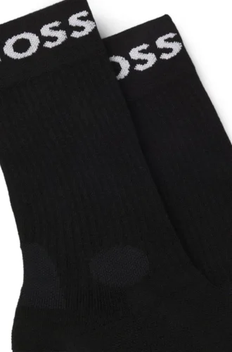 Two-pack of regular-length socks in stretch fabric