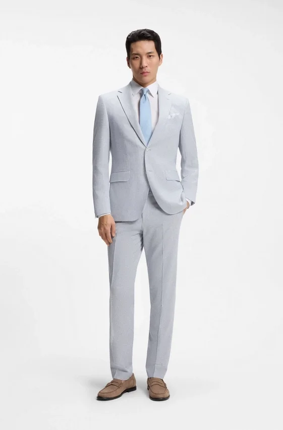 Two-piece regular-fit suit in stretch bouclé Two-piece regular-fit suit in stretch bouclé