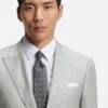 Two-piece slim-fit suit in a wool blend Two-piece slim-fit suit in a wool blend