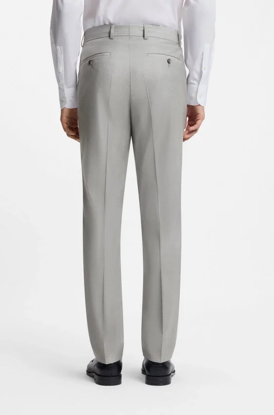 Two-piece slim-fit suit in a wool blend Two-piece slim-fit suit in a wool blend