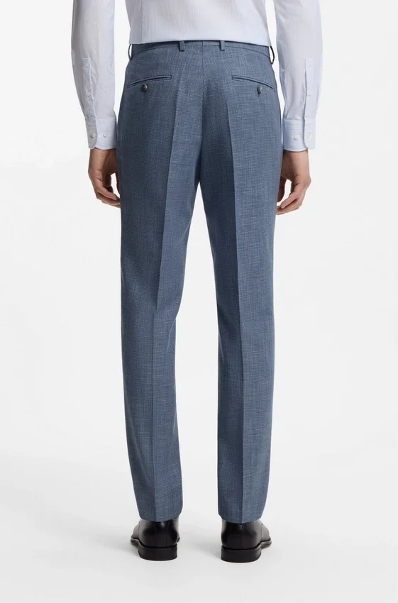 Two-piece slim-fit suit in cotton and virgin wool Two-piece slim-fit suit in cotton and virgin wool