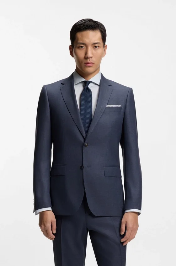 Two-piece slim-fit suit in virgin wool and silk Two-piece slim-fit suit in virgin wool and silk