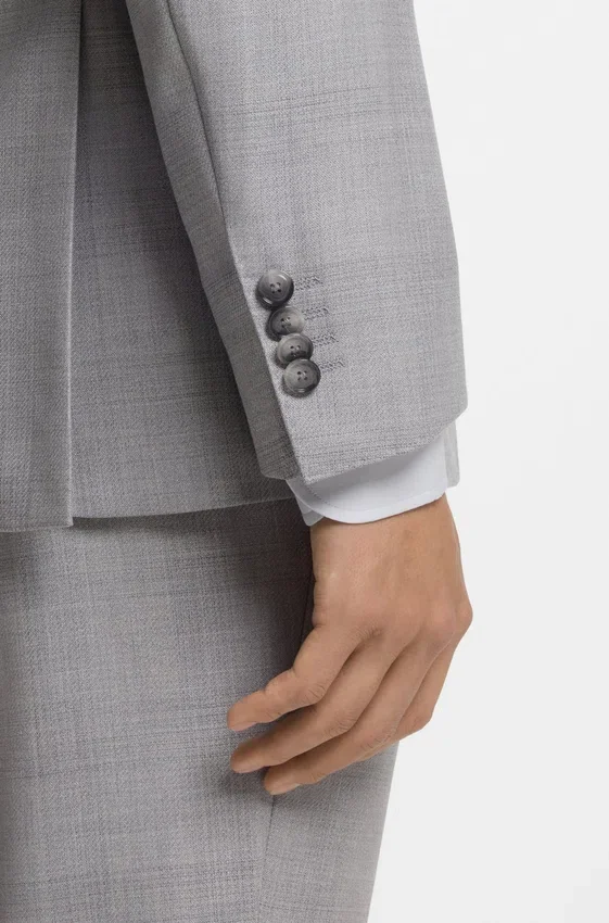 Two-piece slim-fit suit in virgin wool and silk Two-piece slim-fit suit in virgin wool and silk