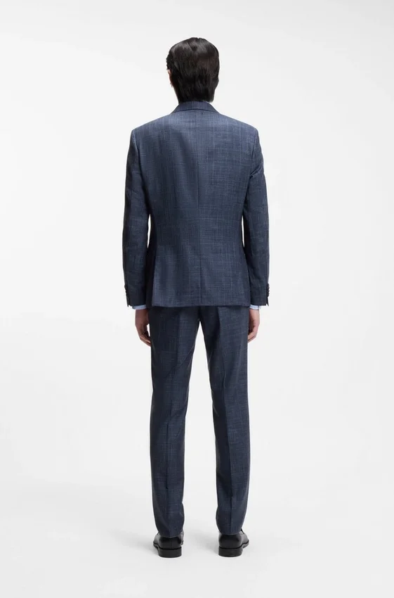 Two-piece slim-fit suit in wool, silk and linen Two-piece slim-fit suit in wool, silk and linen