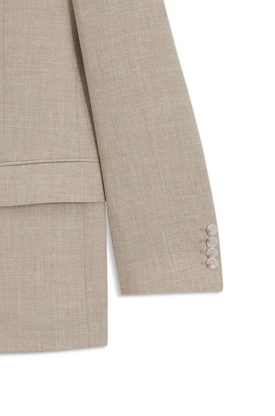 Two-piece suit in virgin wool, silk and linen Two-piece suit in virgin wool, silk and linen