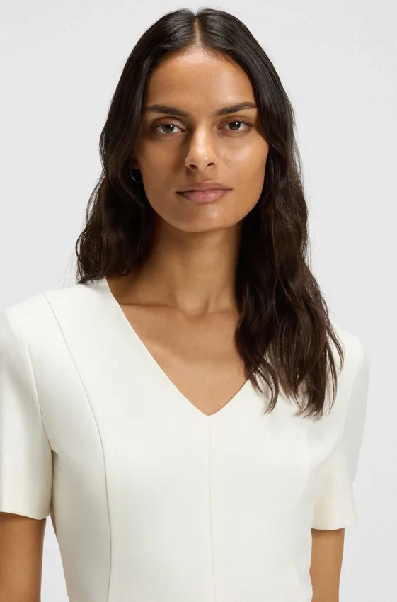 V-neck business dress with seam details V-neck business dress with seam details
