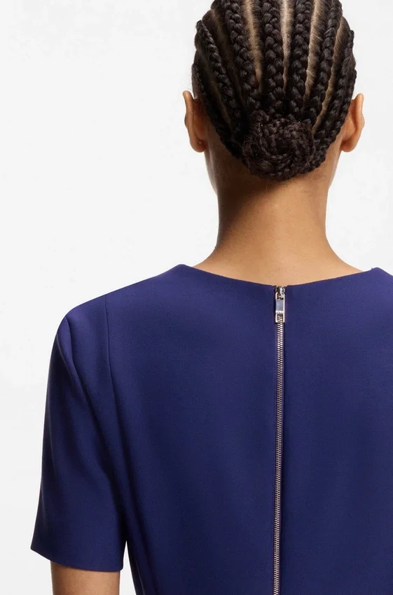 V-neck business dress with seam details V-neck business dress with seam details