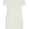V-neck business dress with seam details V-neck business dress with seam details