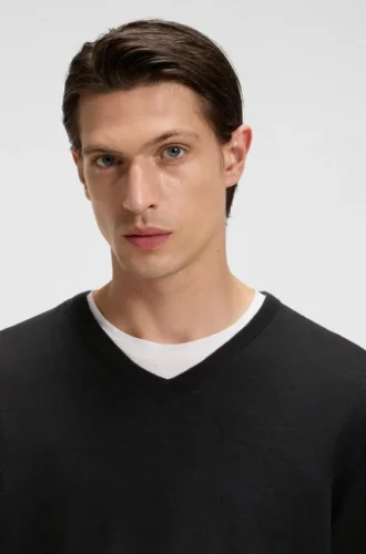 Virgin-wool sweater with V neckline