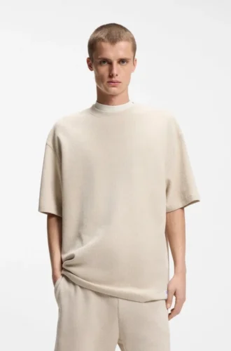 Waffle-structure T-shirt in a cotton blend