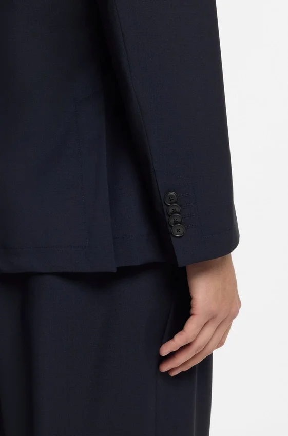 Washable slim-fit jacket in a wool blend Washable slim-fit jacket in a wool blend
