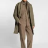Water-repellent coat with detachable bib