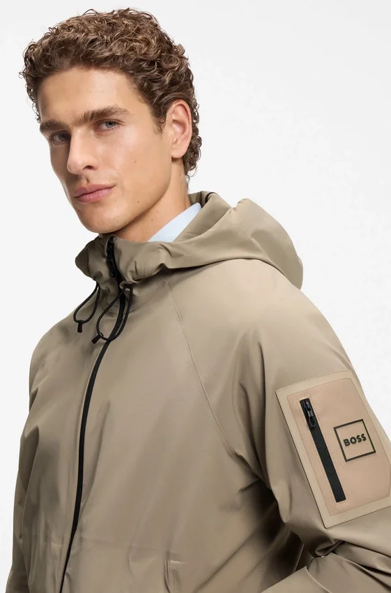Water-repellent jacket with micro-waffle structure Water-repellent jacket with micro-waffle structure