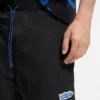 Water-repellent shorts with flag logo