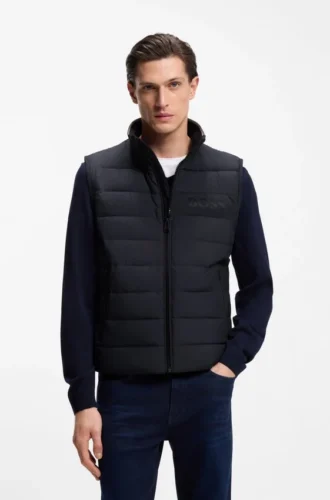 Water-repellent vest with logo detail
