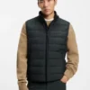 Water-repellent vest with logo detail
