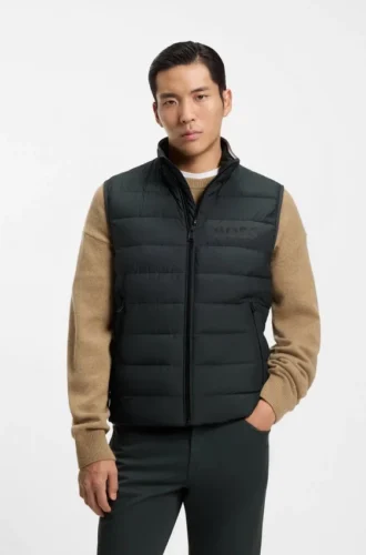Water-repellent vest with logo detail
