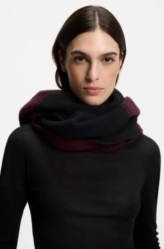 Wool-blend scarf with Double B monogram