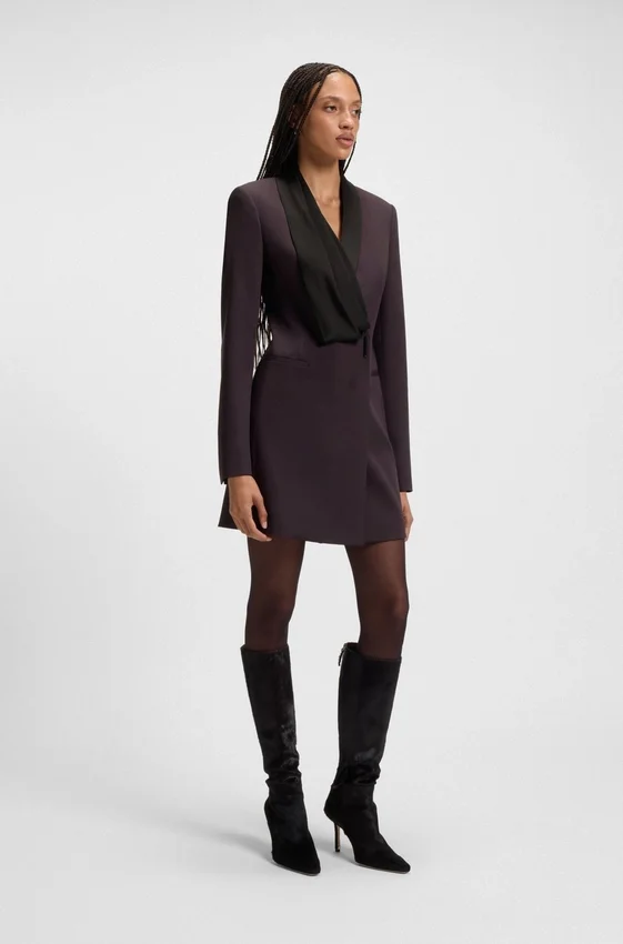 Wool dress in a tuxedo style Wool dress in a tuxedo style