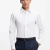 Wrinkle-resistant slim-fit shirt in Italian-made cotton
