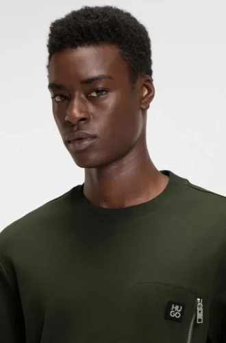 Zip-pocket T-shirt in interlock cotton